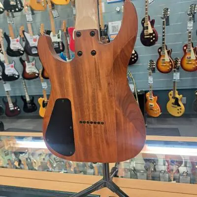 Jackson JS32-7 2